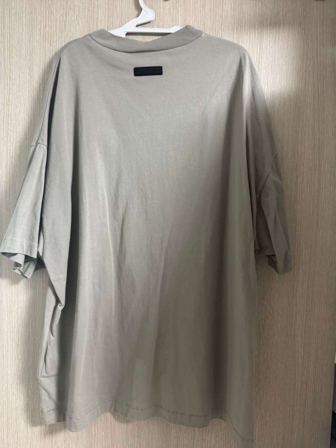 [새상품] 피어오브갓 에센셜 크루넥 티셔츠 실 L 상품이미지4