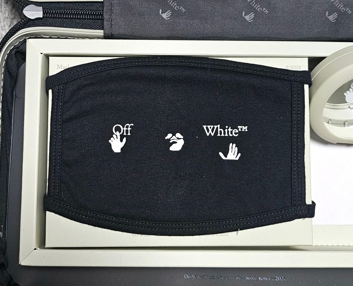 Off-White 오프화이트 X 아모레 퍼시픽 프로텍션백 상품이미지2