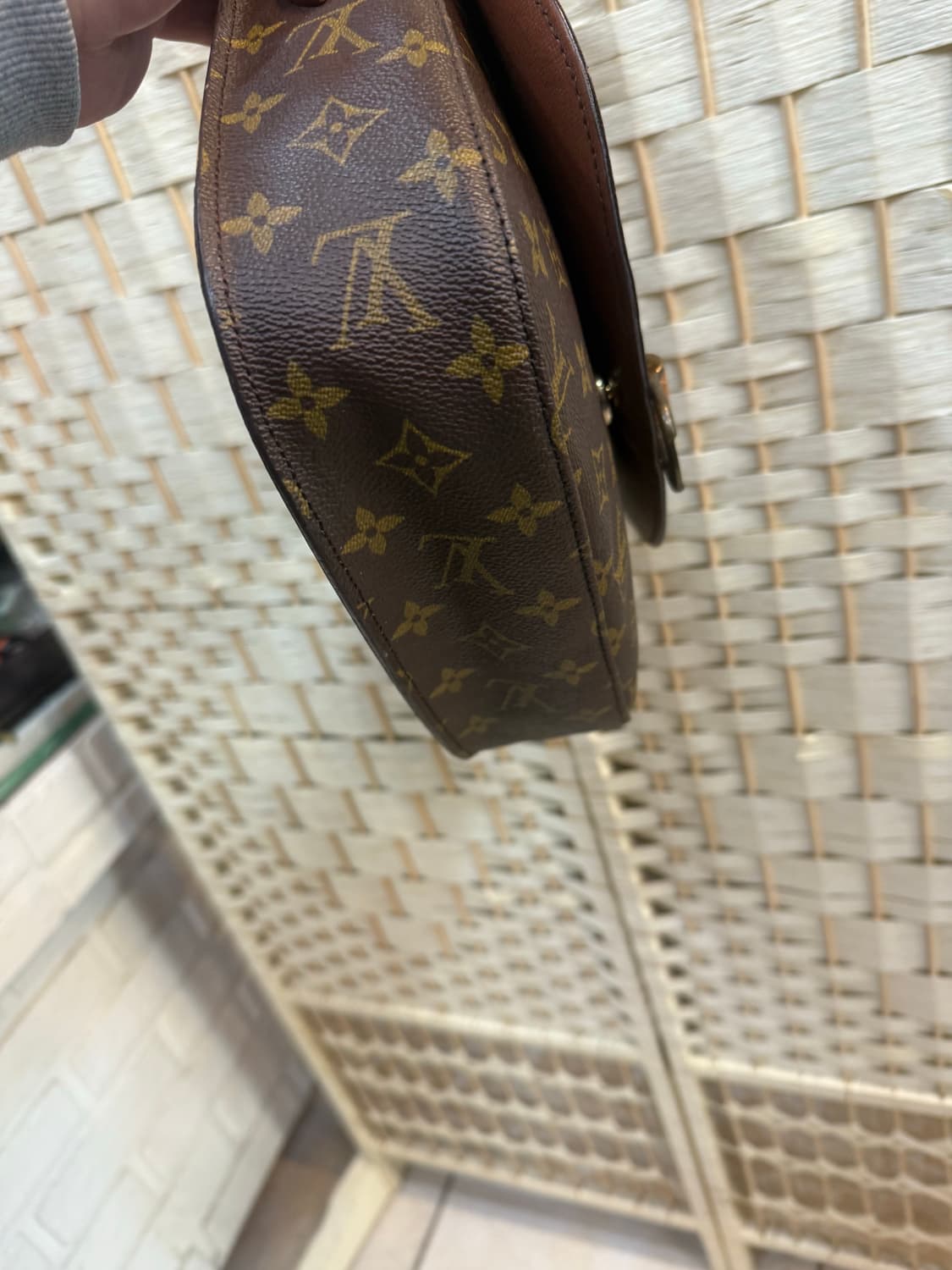 정품 루이비통 생클라우드 숄더백 팝니다 상품이미지6