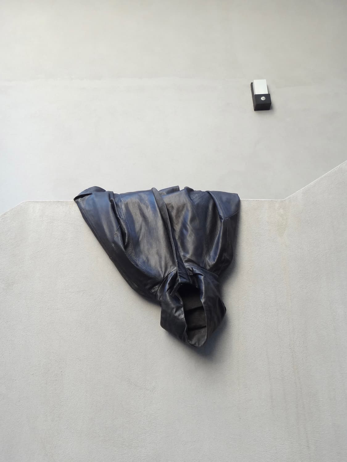IZZAT BABA ninza hoody leather jacket  상품이미지1