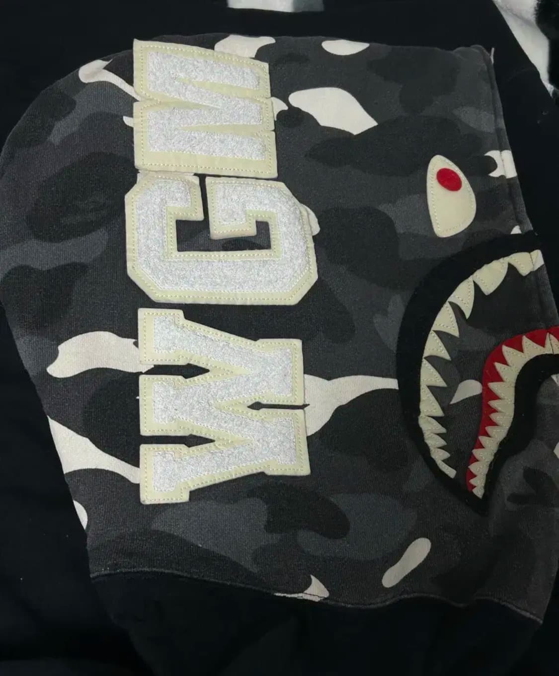 베이프 시티카모 반카모 후드집업 판매합니다 상품이미지4