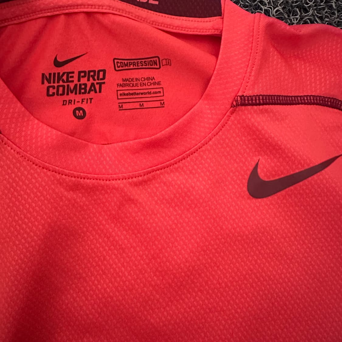 NIKE 나이키 여성 기능성 반팔티셔츠 운동복 런닝복 M 상품이미지3