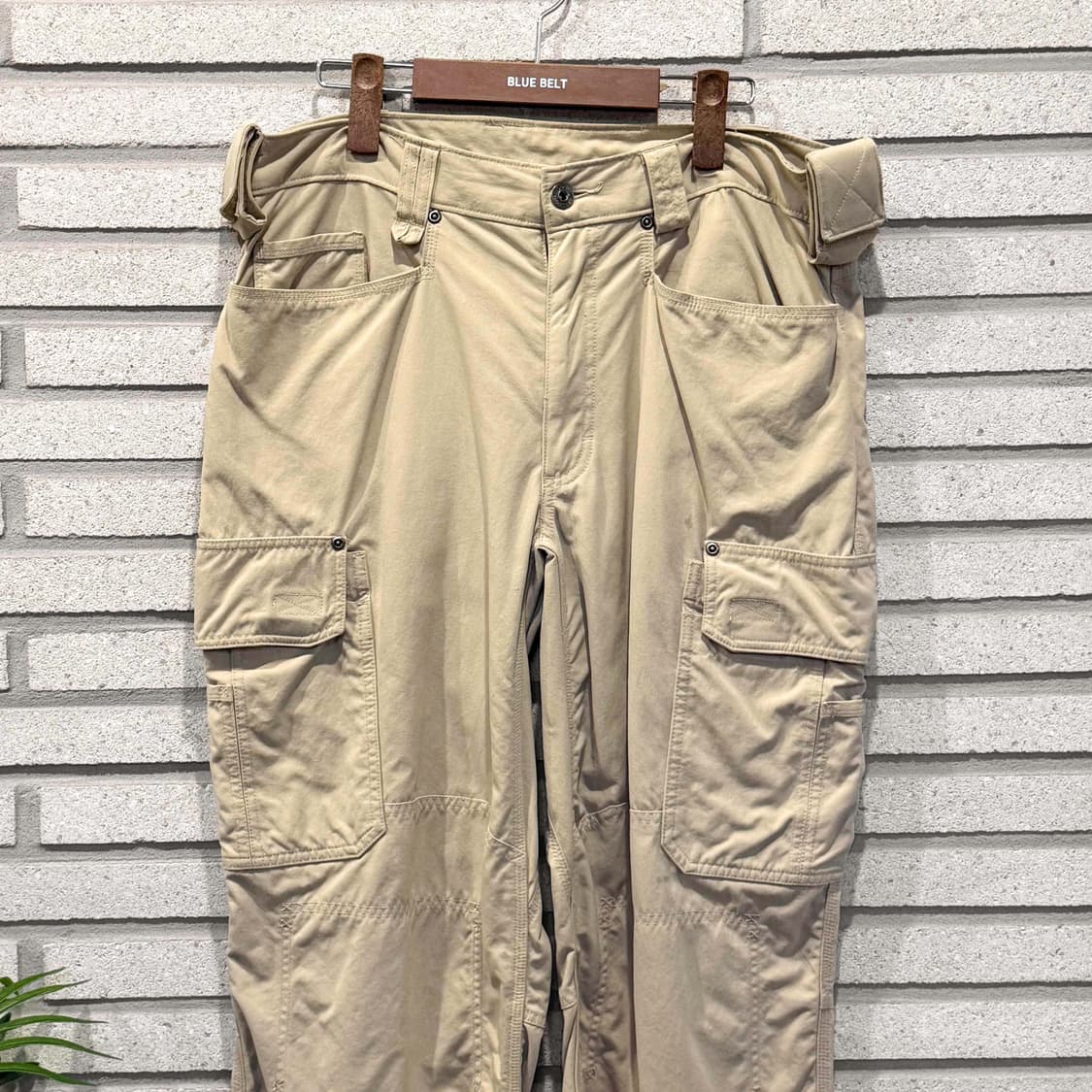 USA VINTAGE 유틸리티 워크 카고팬츠 플랩포켓 패널 디테일 베이지 상품이미지3