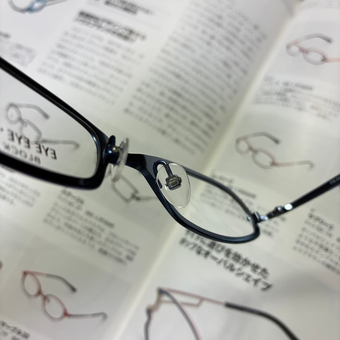 EYE EYE DENMARK 티타늄 블루 안경 상품이미지6