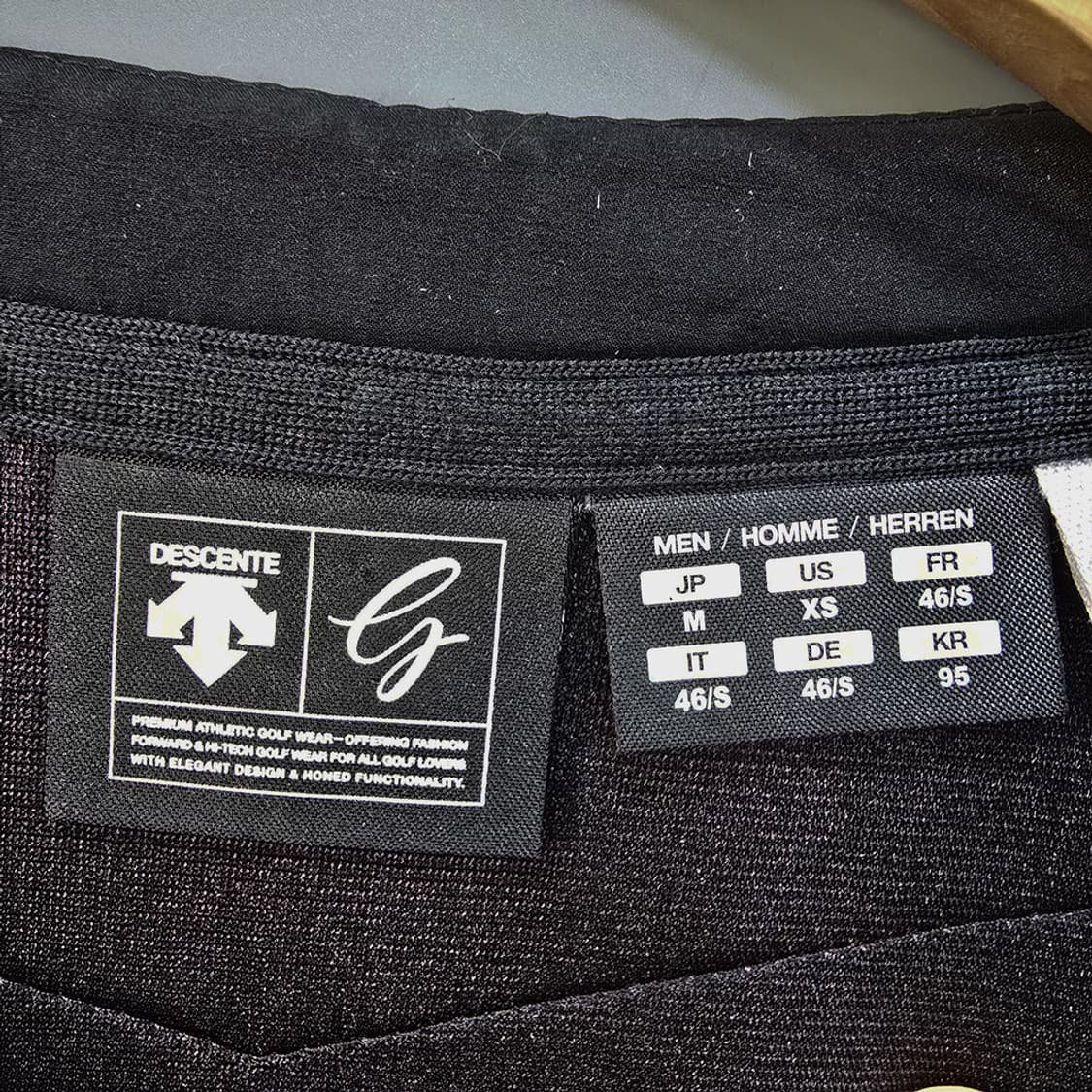 데상트(Descentef) 골프 패딩 티셔츠 95 상품이미지6