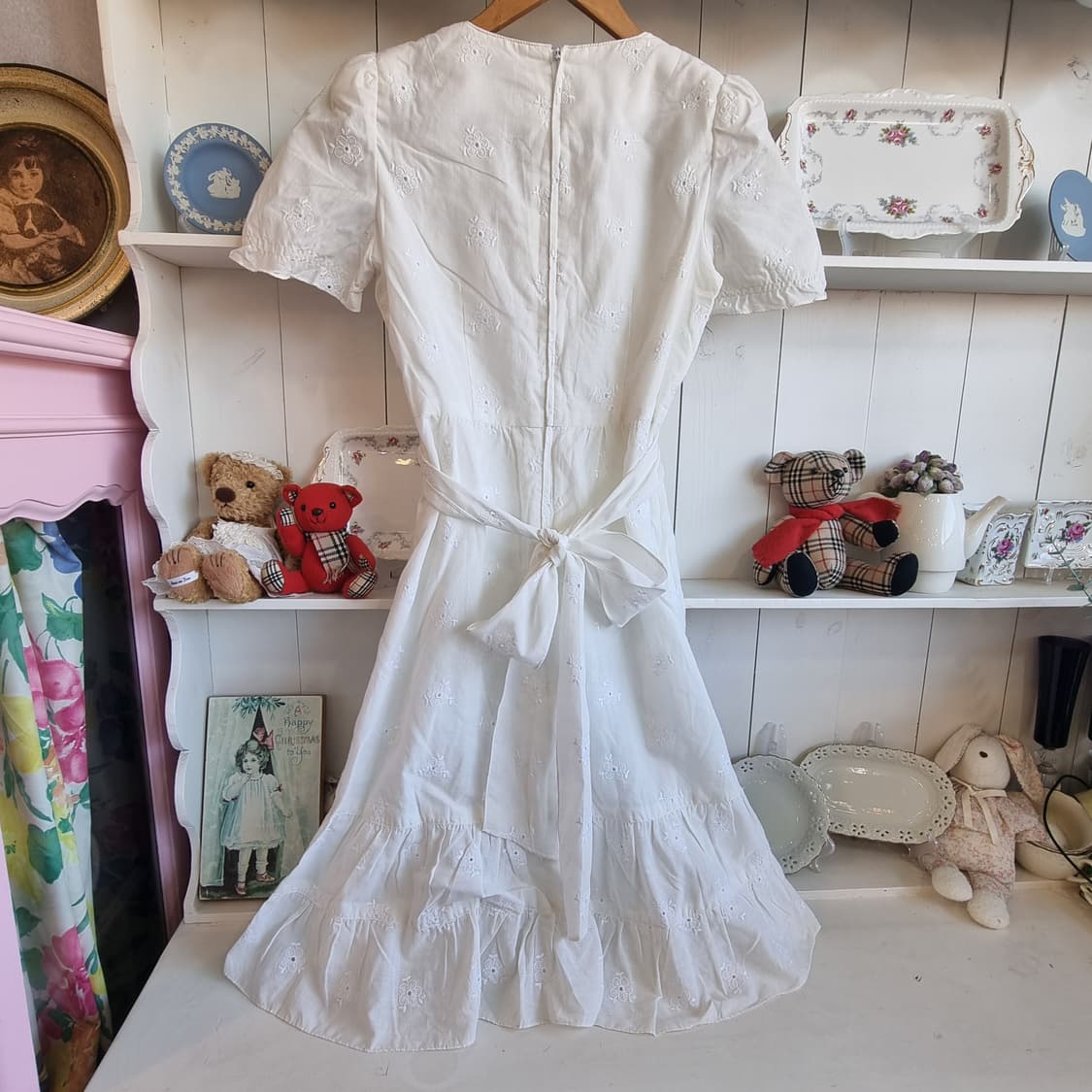 빈티지화이트 자수 퍼프소매 원피스 상품이미지6