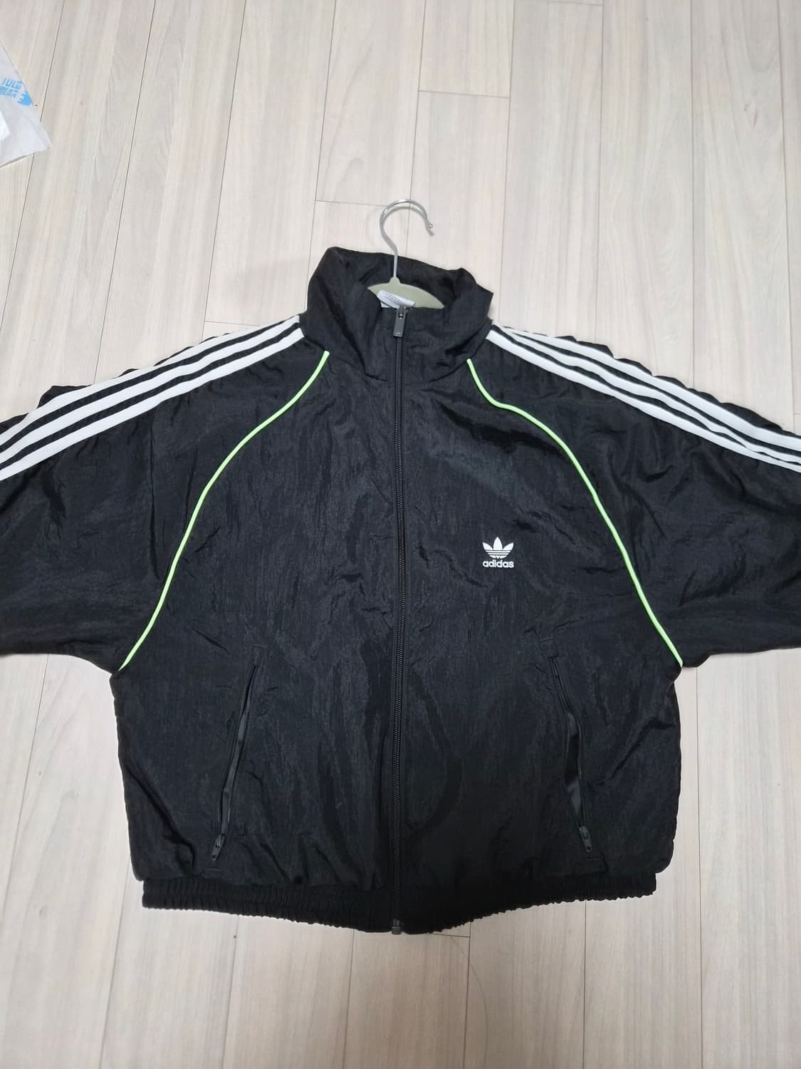 아디다스 오리지널스 윈드브레이커 / 아디컬러 상품이미지1