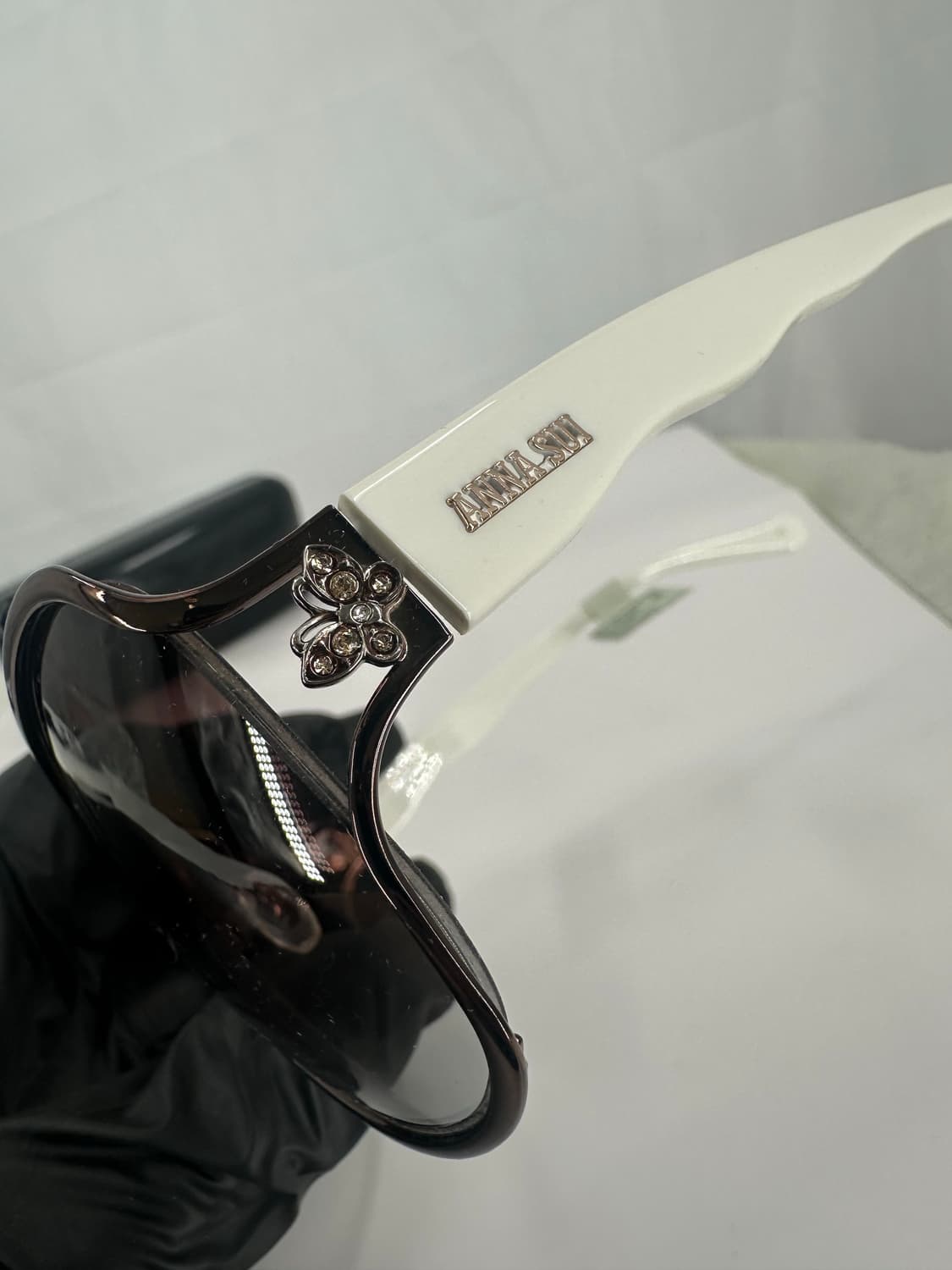 [새상품 무료배송] 정품 안나수이 Made in Italy 선글라스 상품이미지2