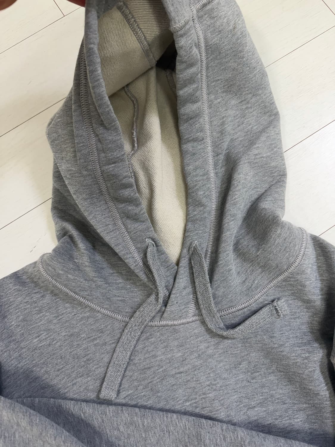 백화점판) 스톤아일랜드 후드티 105 사이즈  상태 9.7/10  얼룩  상품이미지5