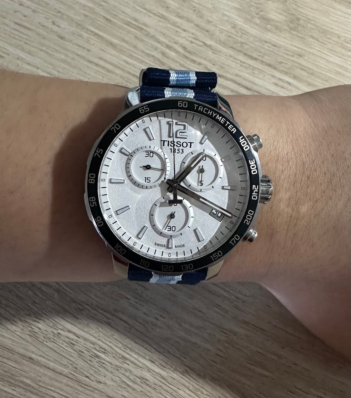 티쏘 퀵스터 크로노그래프 남성시계 상품이미지1