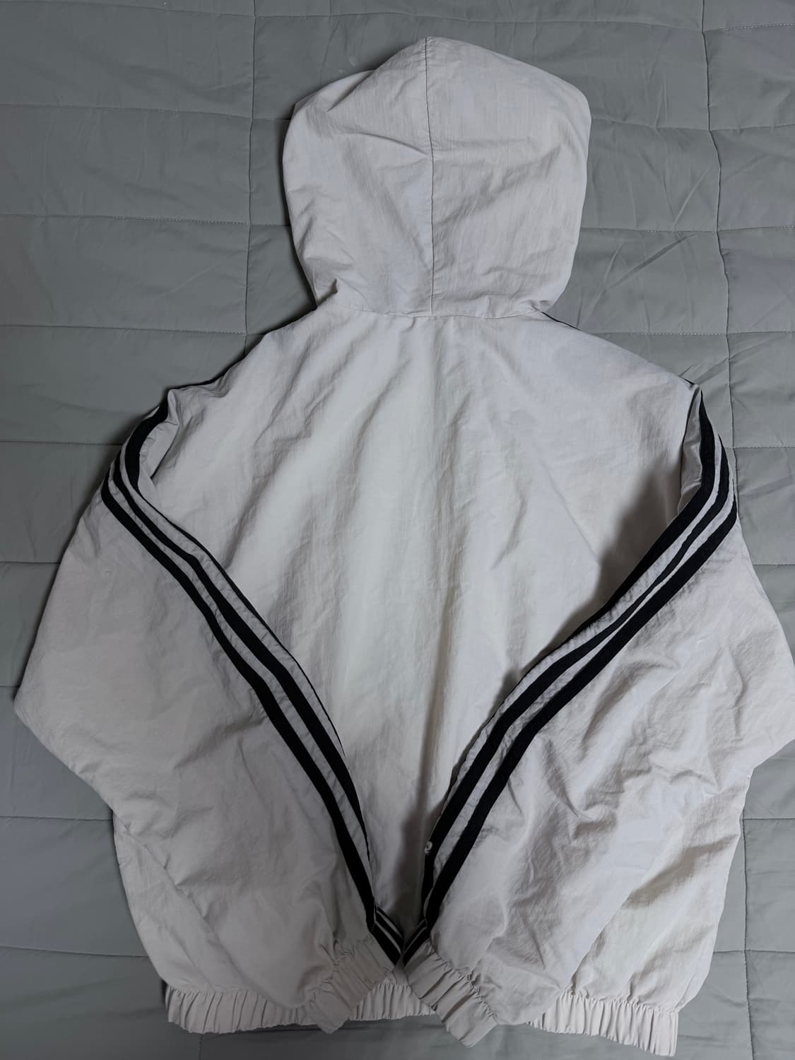 아디다스 우먼 바람막이XS 상품이미지3