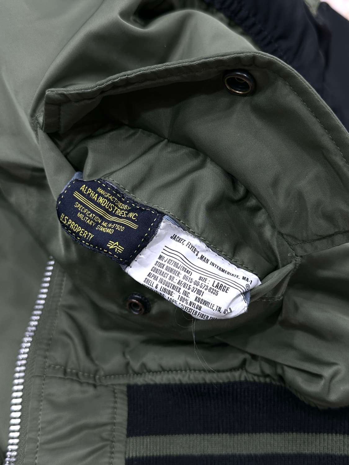 알파인더스트리 리버시블 MA-1 항공점퍼 상품이미지5