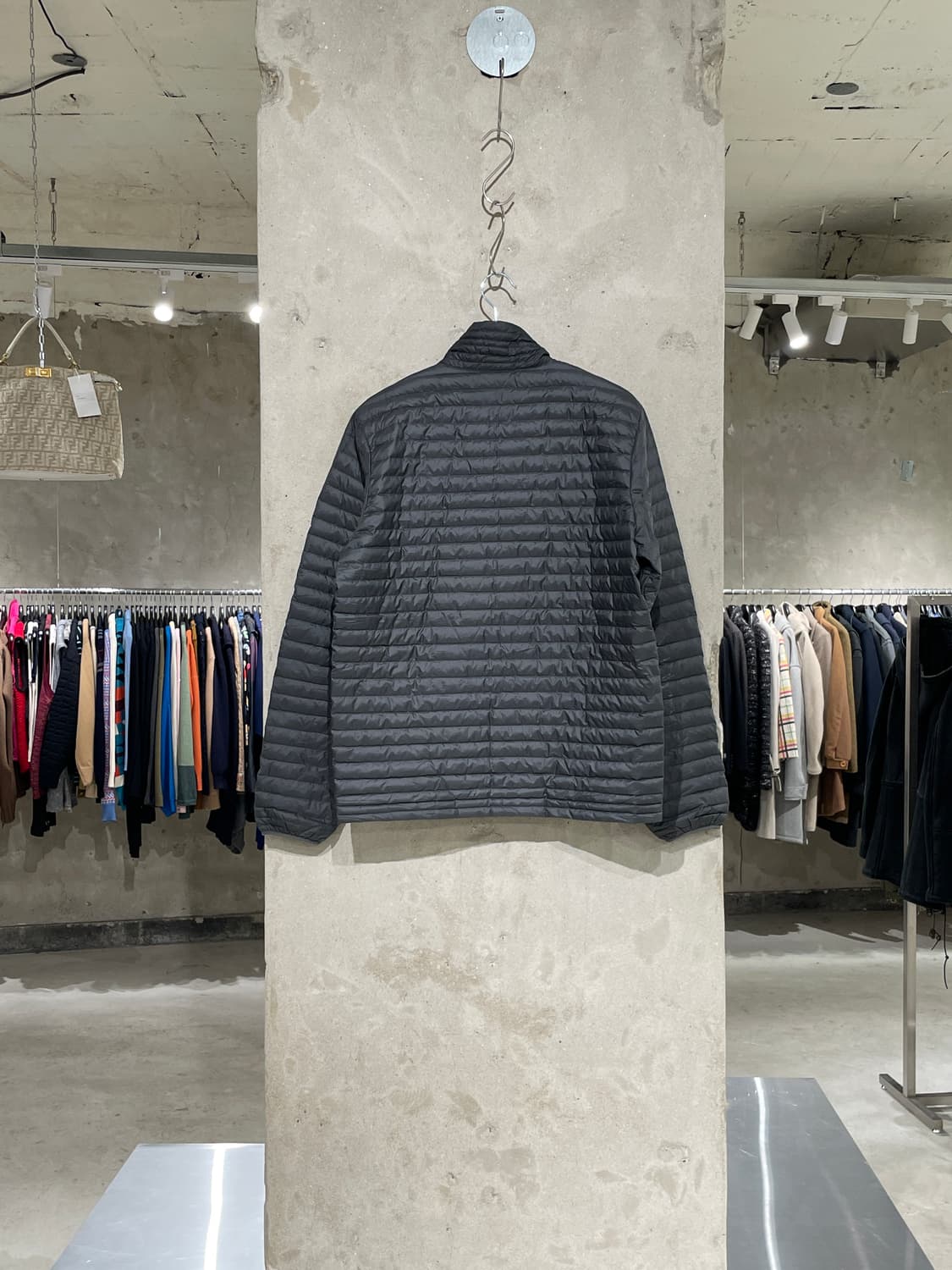 파타고니아 그레이 경량 다운 자켓 상품이미지6