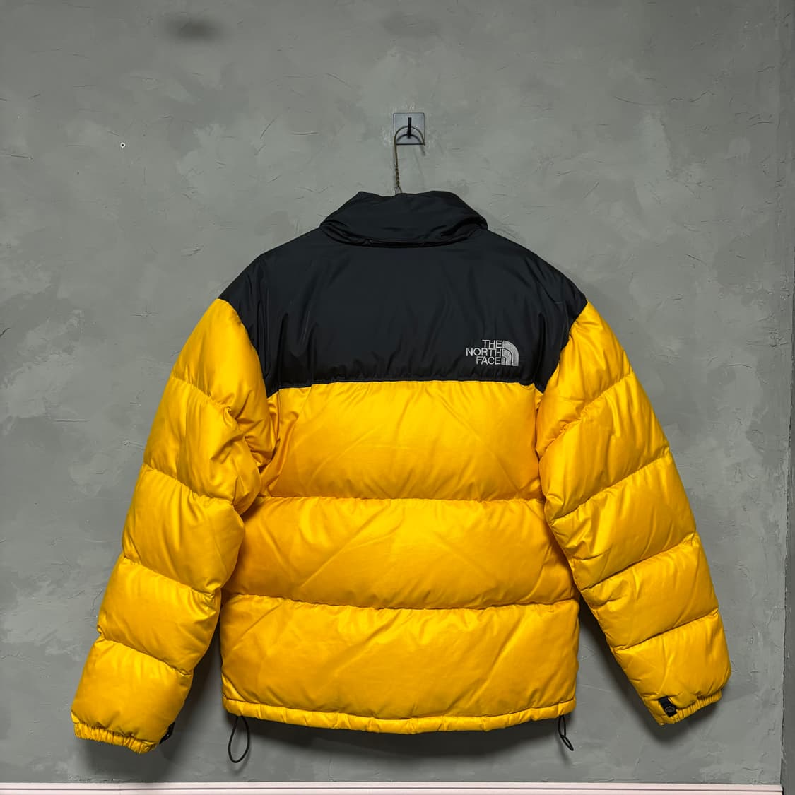 노스페이스 700 눕시 구스다운 패딩 노랑 상품이미지5