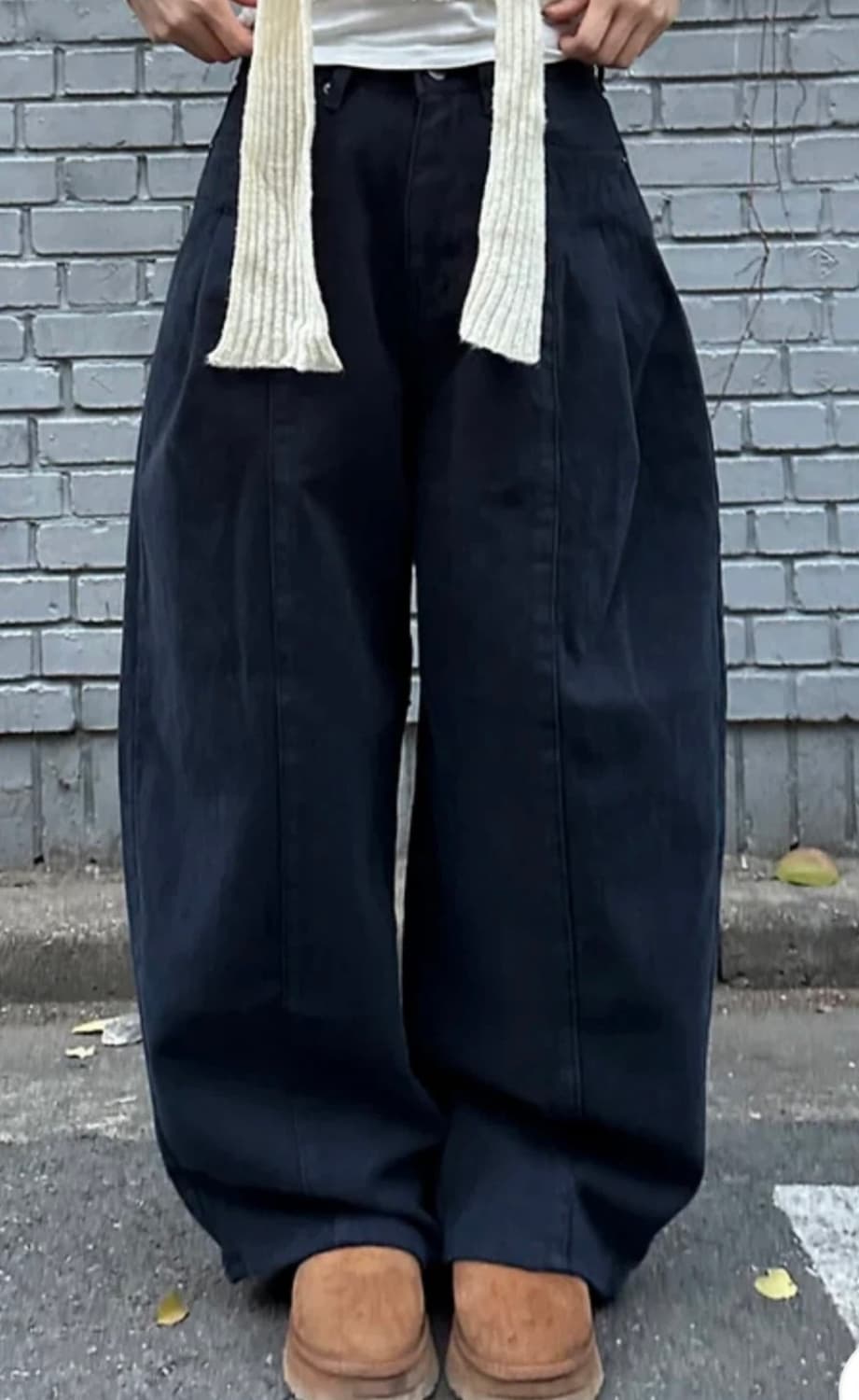 네이비 사이드 핀턱 절개 와이드 벌룬핏 팬츠 기모 m사이즈 상품이미지4