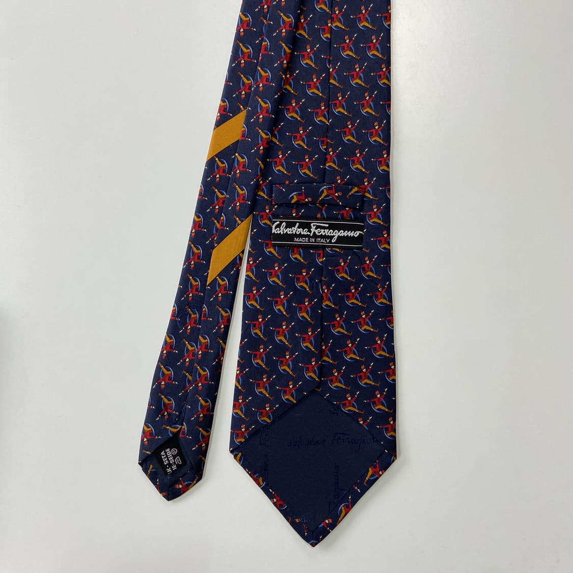 페레가모(Ferragamo) 명품 정품 넥타이 상품이미지2
