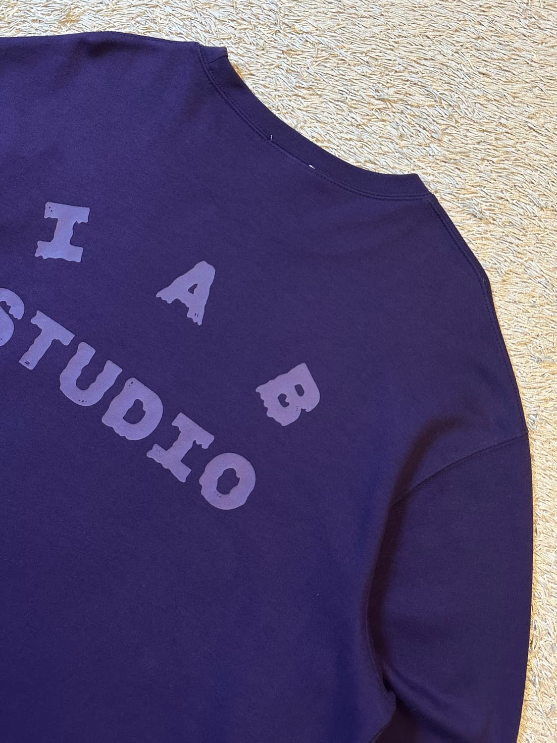 아이앱 스튜디오 IAB STUDIO 페인팅 롱슬리브 긴팔 퍼플 XL 상품이미지5