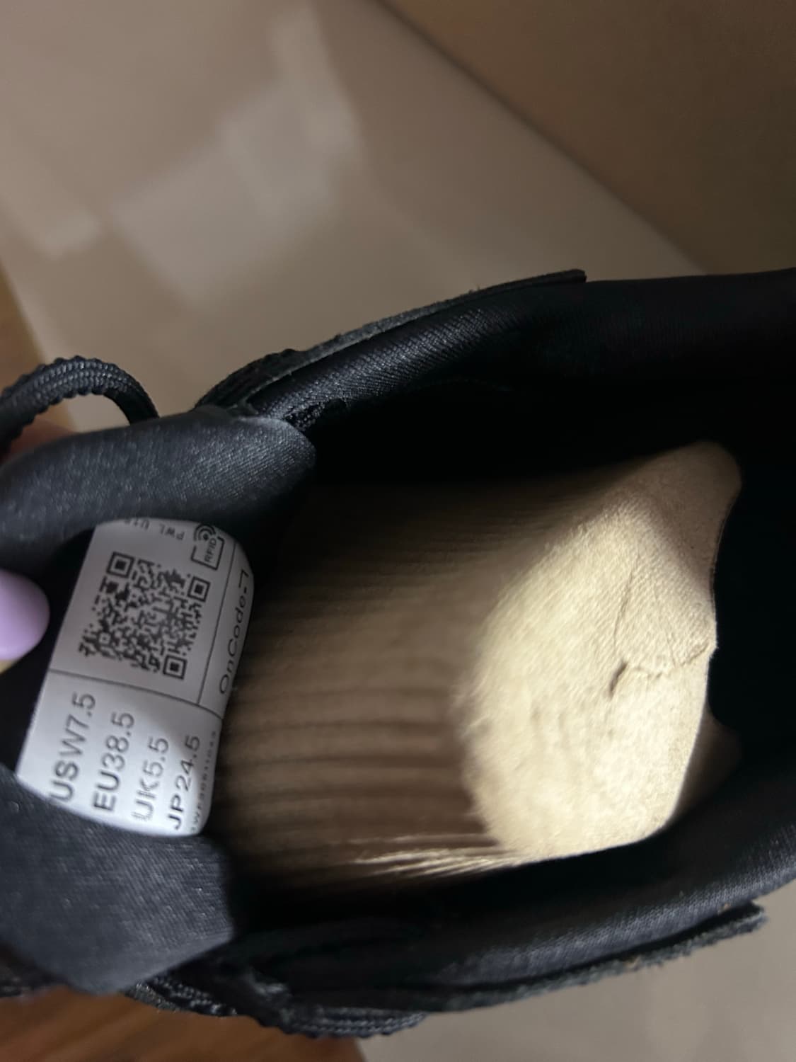 온러닝 클라우드존 문 블랙 245 상품이미지5