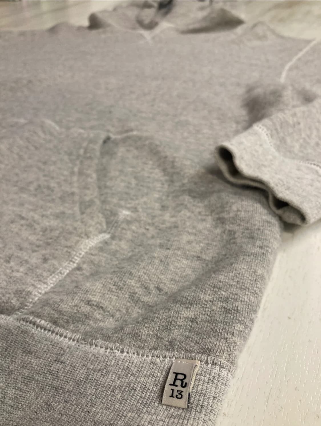 R13 그레이 후드티 상품이미지3