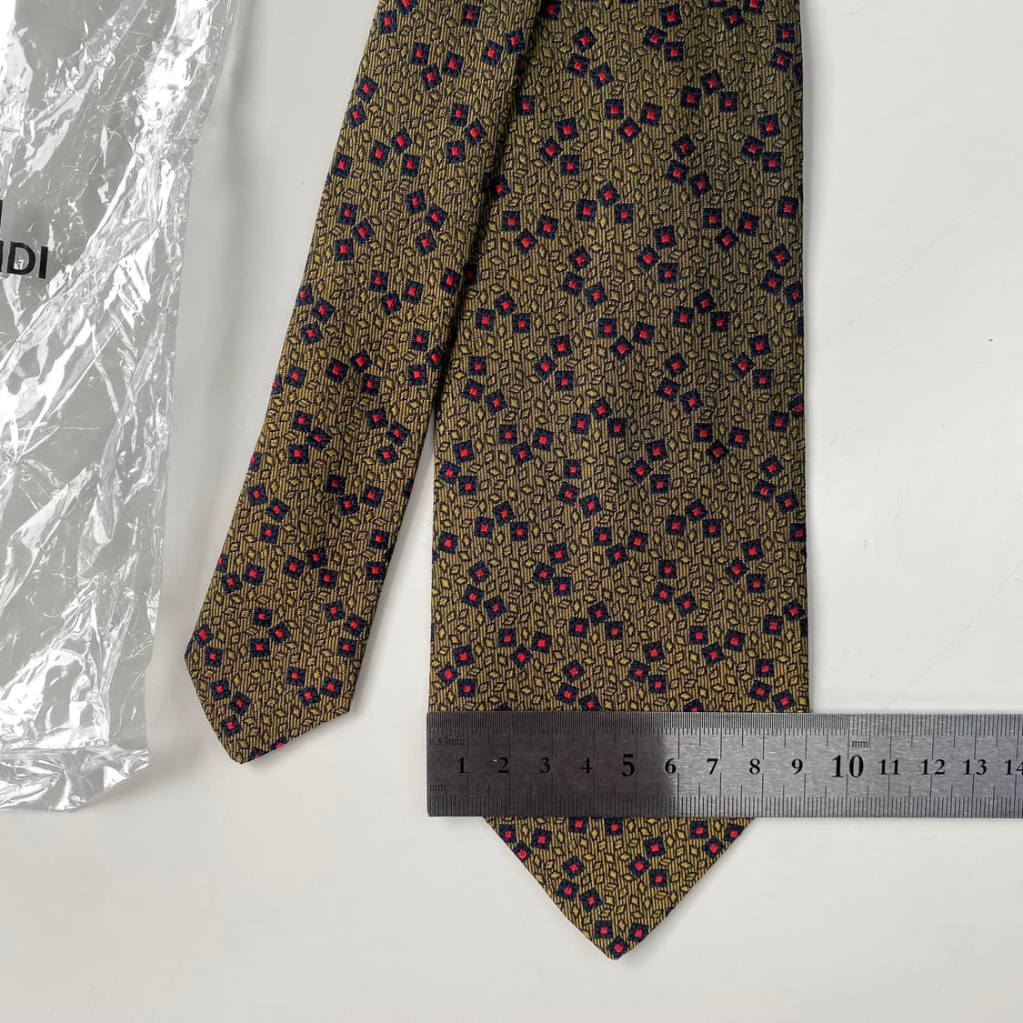 펜디 (FENDI) 명품 정품 넥타이 상품이미지8