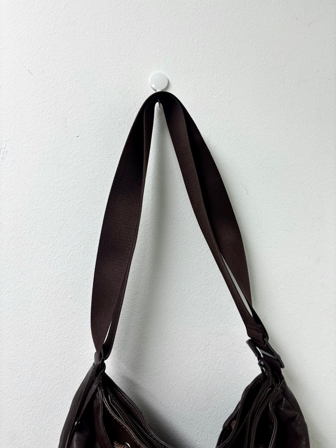 “Vintage” Y2K Brown Leather Bag 상품이미지8