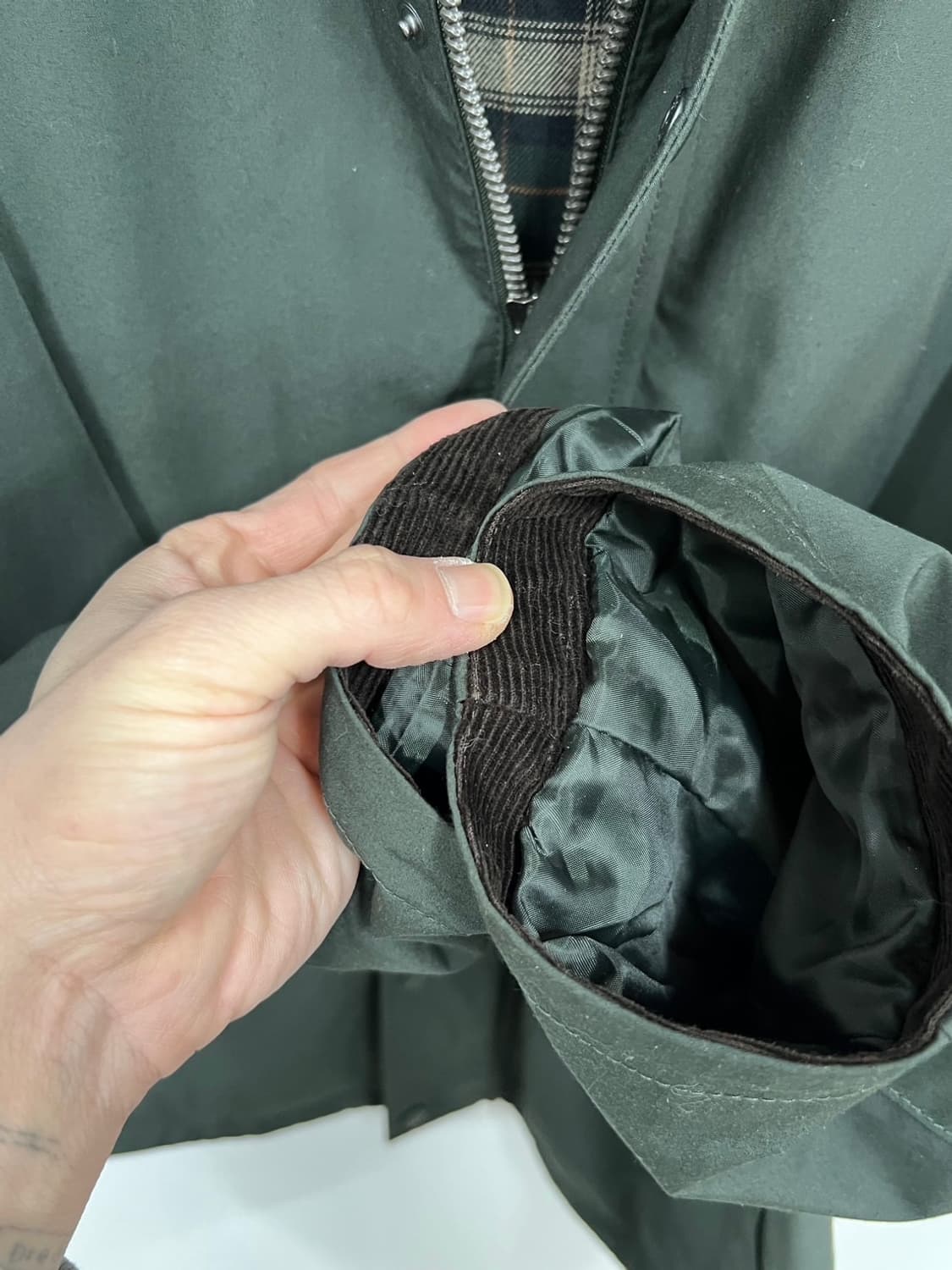 유니클로 클래식 카키 사파리 헌팅자켓 상품이미지4