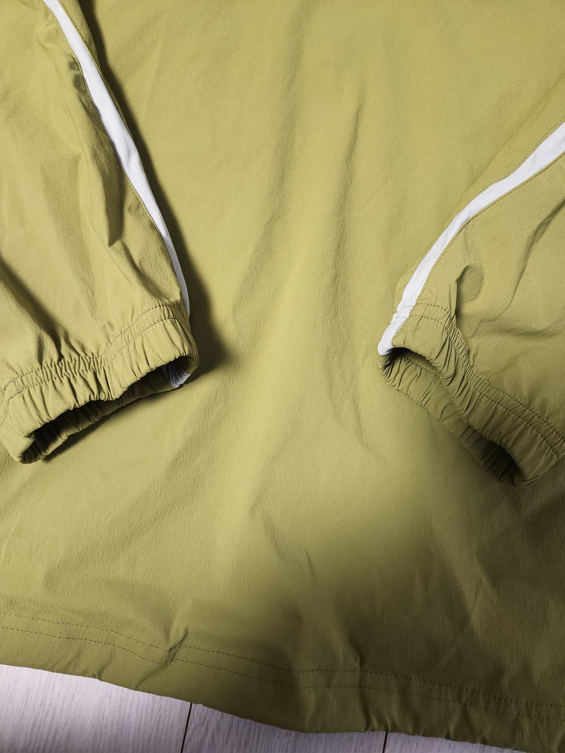 새상품급)살로몬 남성 레이스 플래그 피크 우븐 피스테 긴팔티 사이즈xl
 상품이미지7