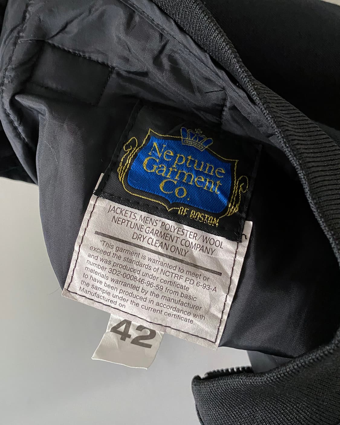 Neptune Garment Co. 미해군 오피서 봄버 자켓 상품이미지4