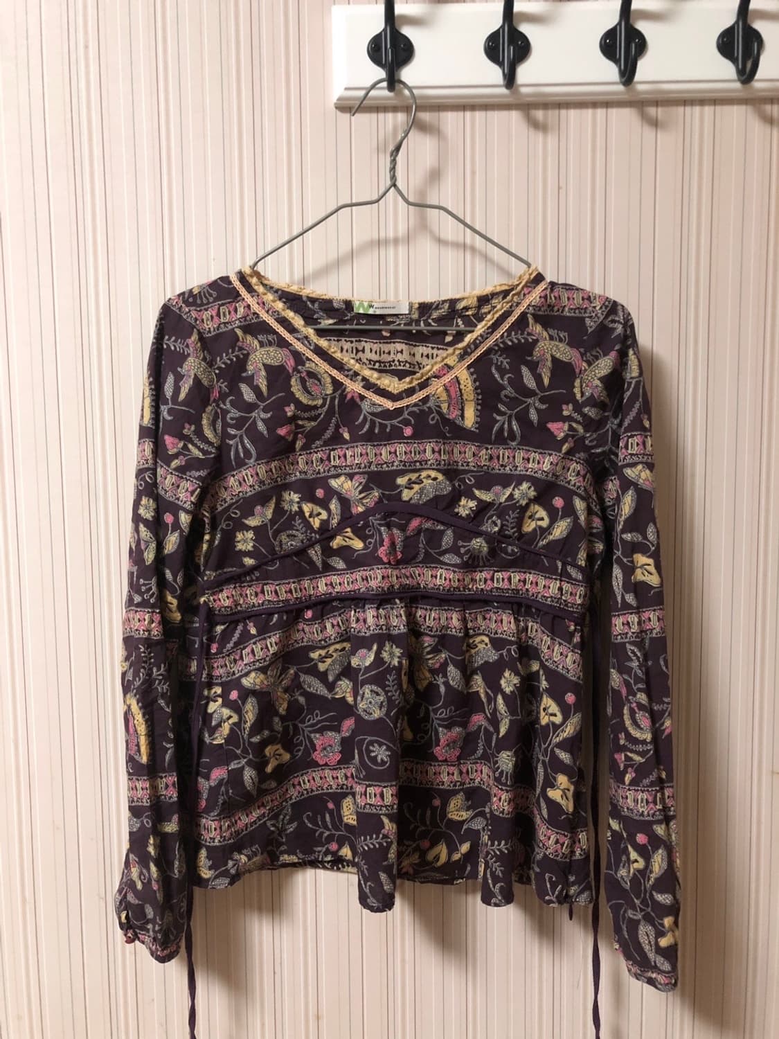 빈티지 패턴 블라우스 상품이미지1