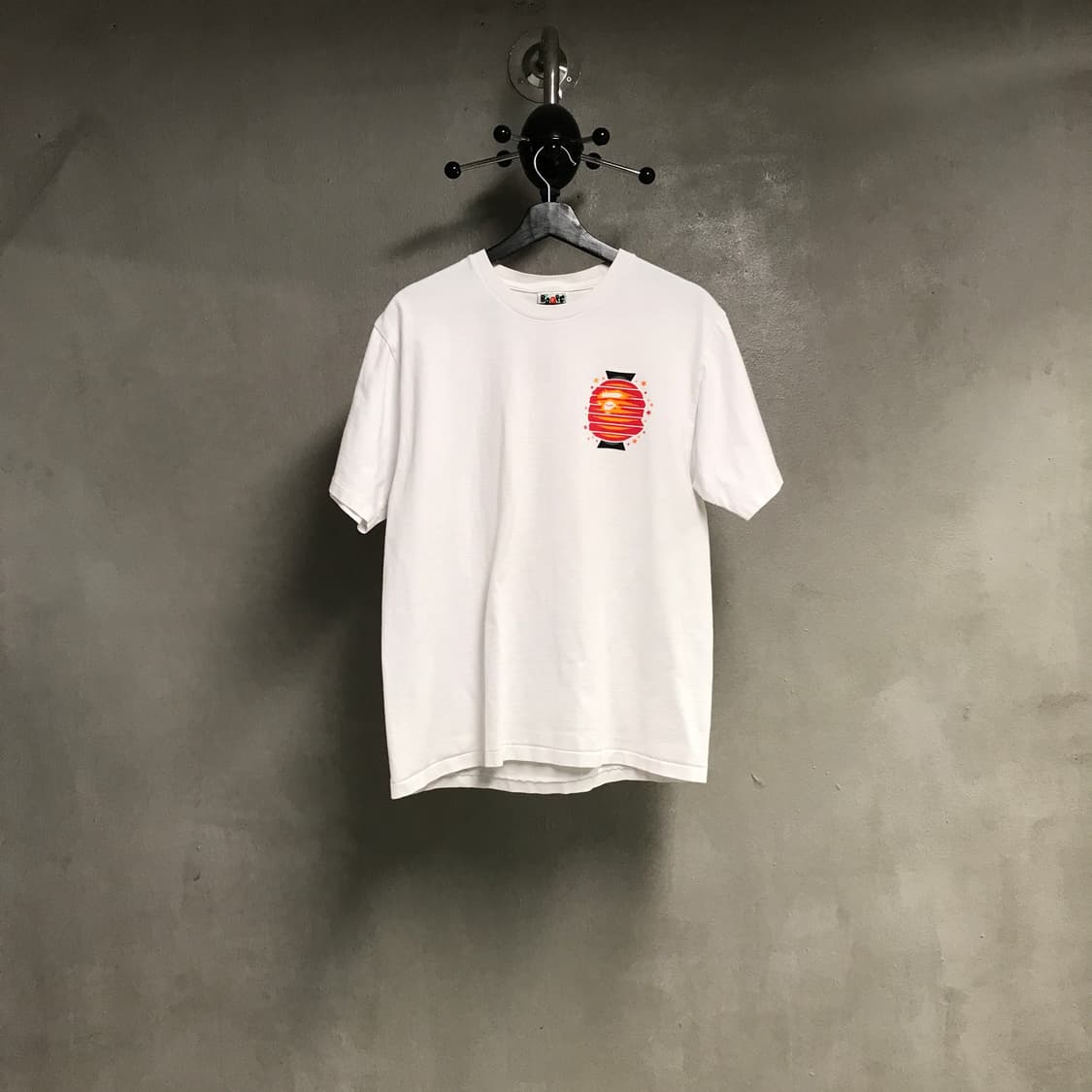 베이프 화이트 반팔 티셔츠 L 상품이미지1