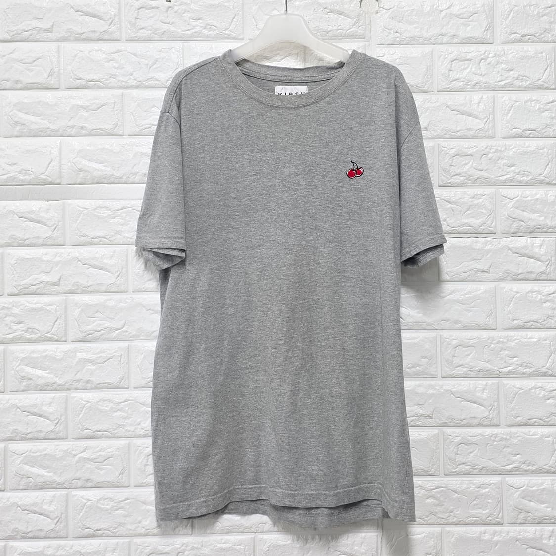 키르시 체리 반팔티 1사이즈 L 상품이미지1