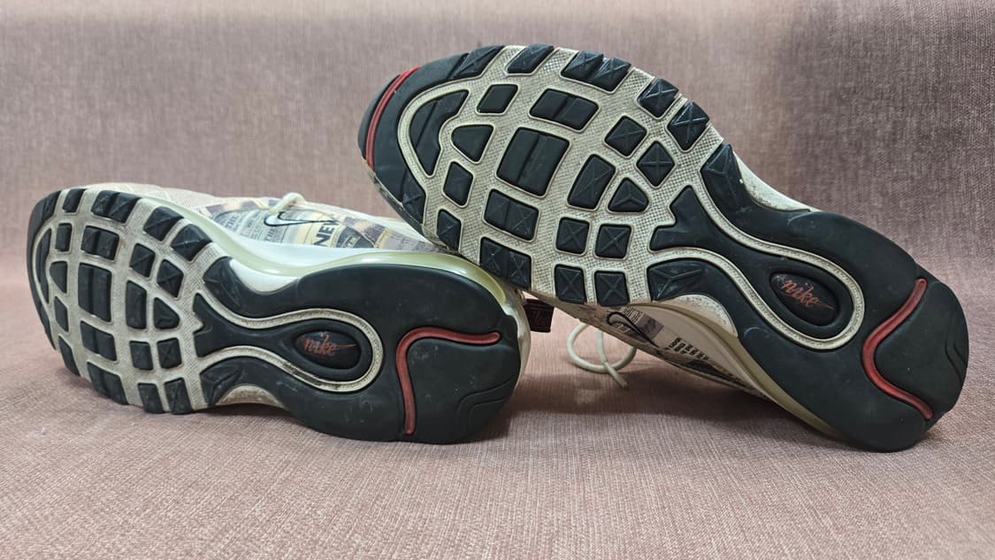 나이키 265mm- 에어맥스 97 뉴스페이퍼 신문 패턴 운동화   상품이미지6