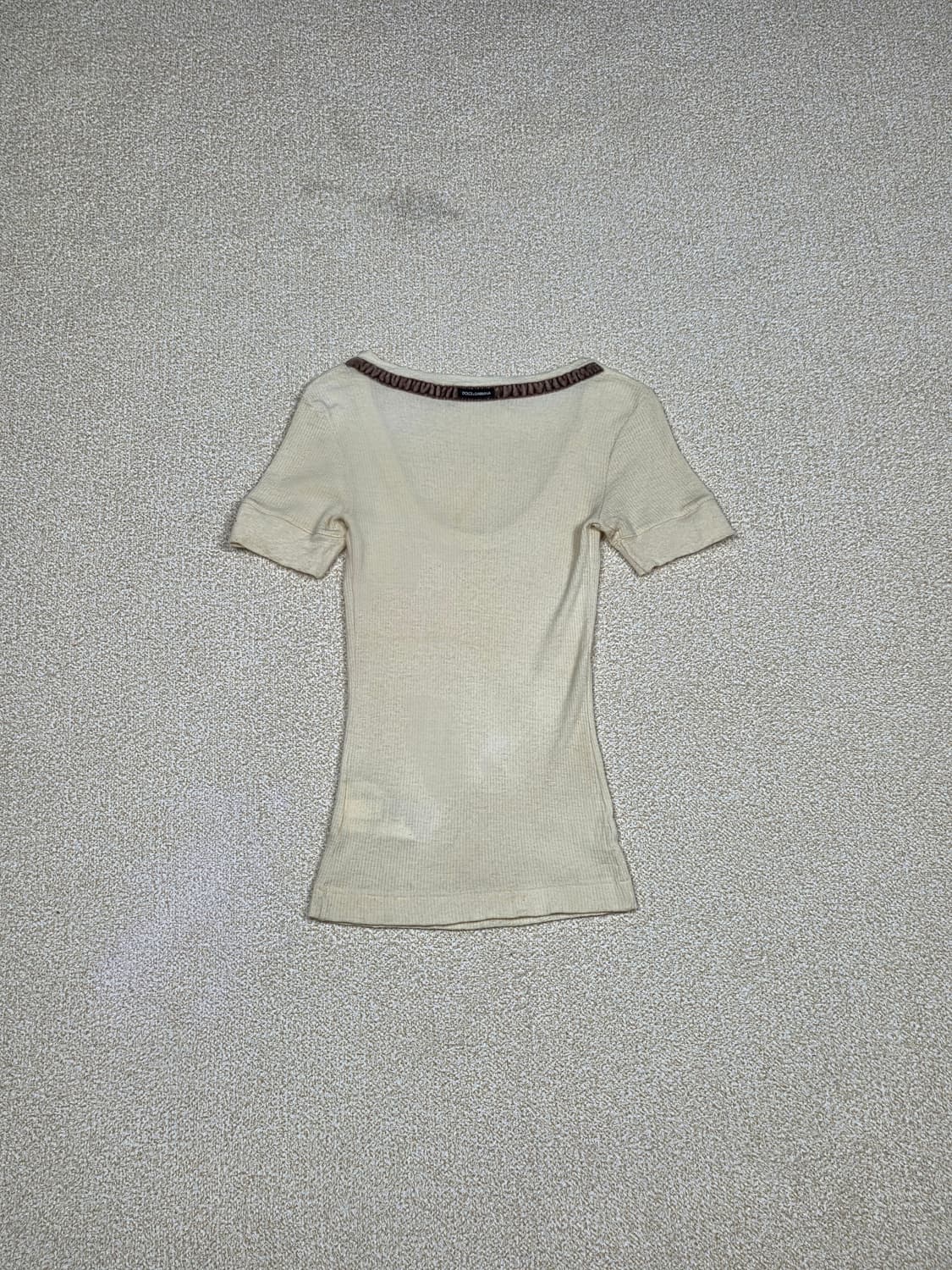 [돌체앤가바나] 캐시미어 골지 스쿱넥 반팔 니트 탑 | S00128 상품이미지7