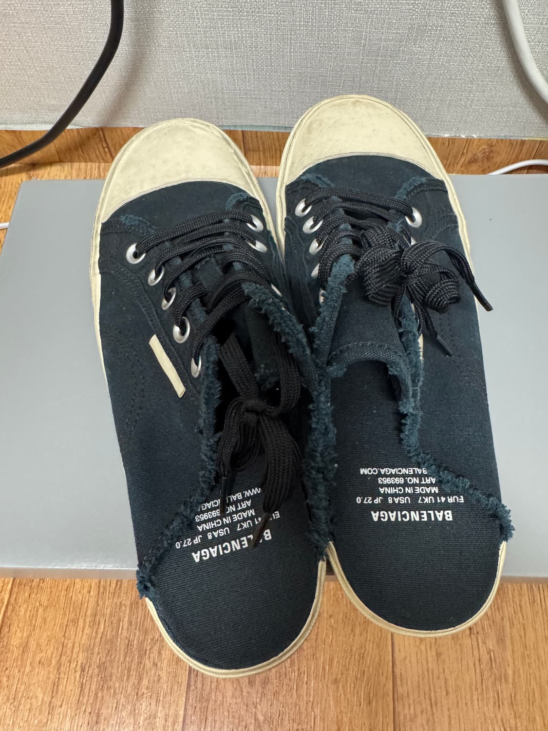 발렌시아가 파리 뮬 블랙 41사이즈 상품이미지4