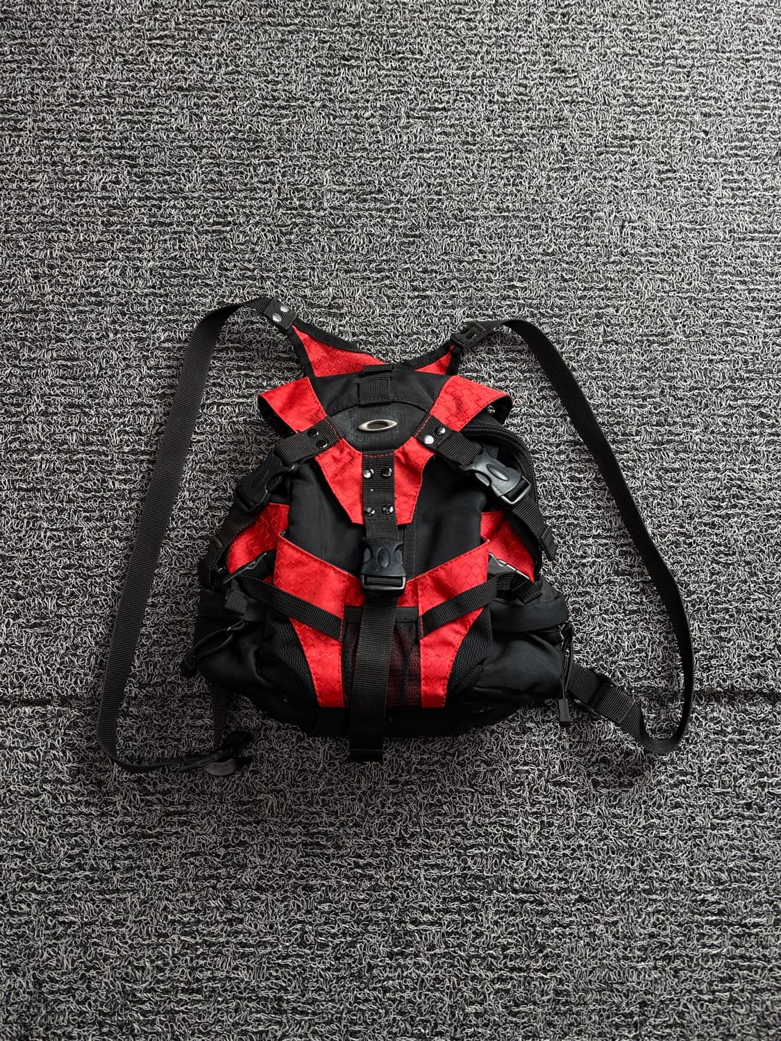 오클리 아이콘 아카이브 테크니컬 백팩 3294 상품이미지2