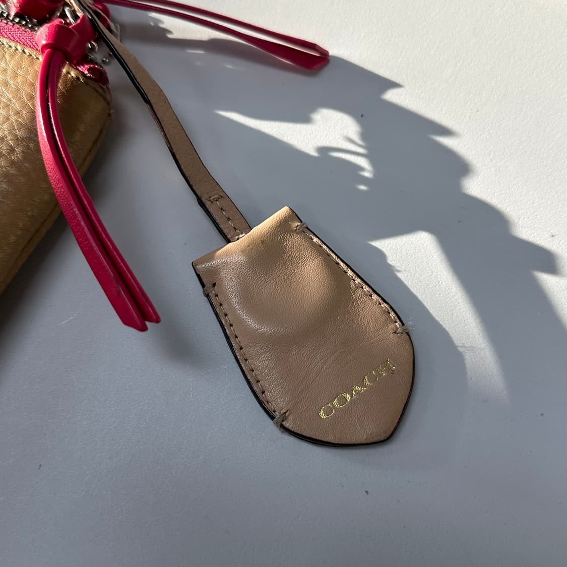 코치 파우치 크로스백 상품이미지4