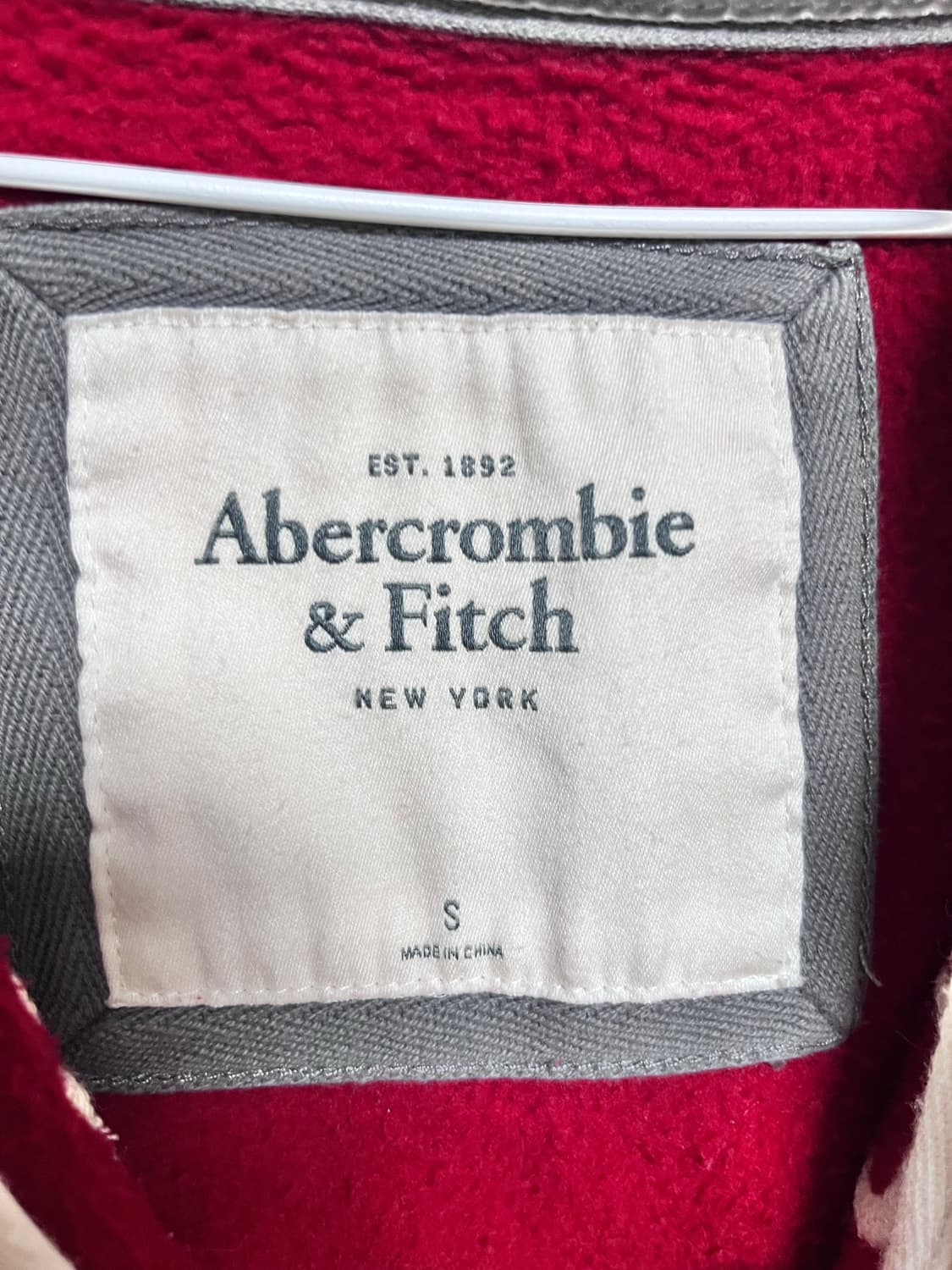 아베크롬비 후드집업 레드 상품이미지2