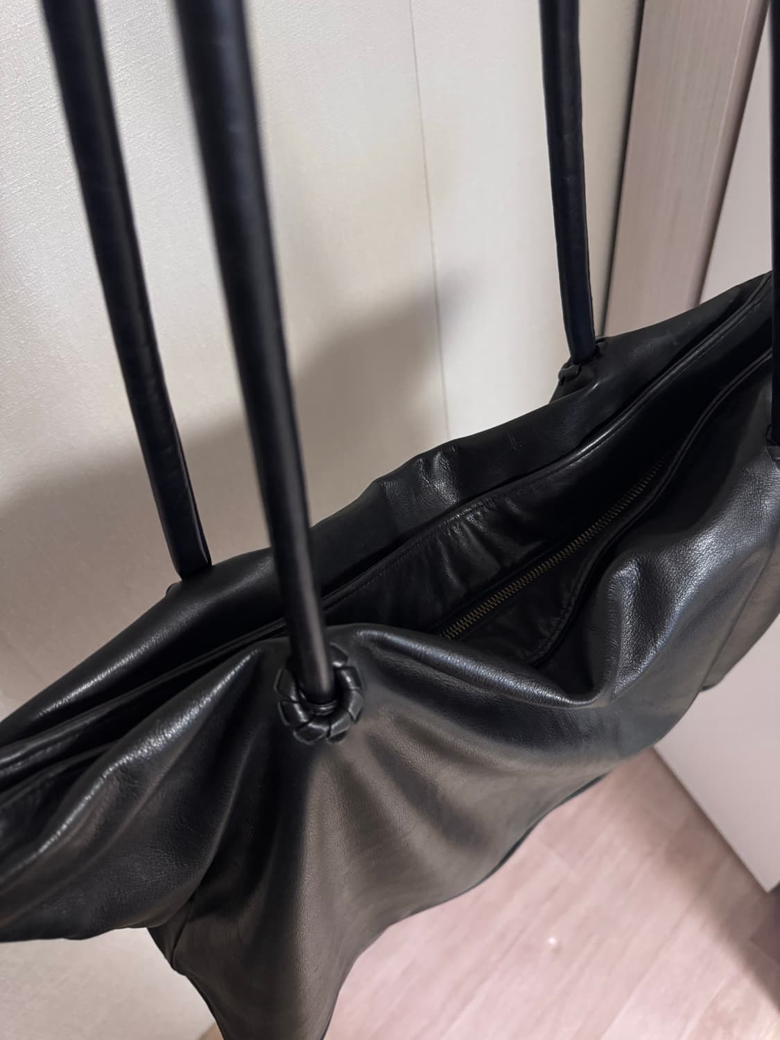 issey miyake 레더백 상품이미지2