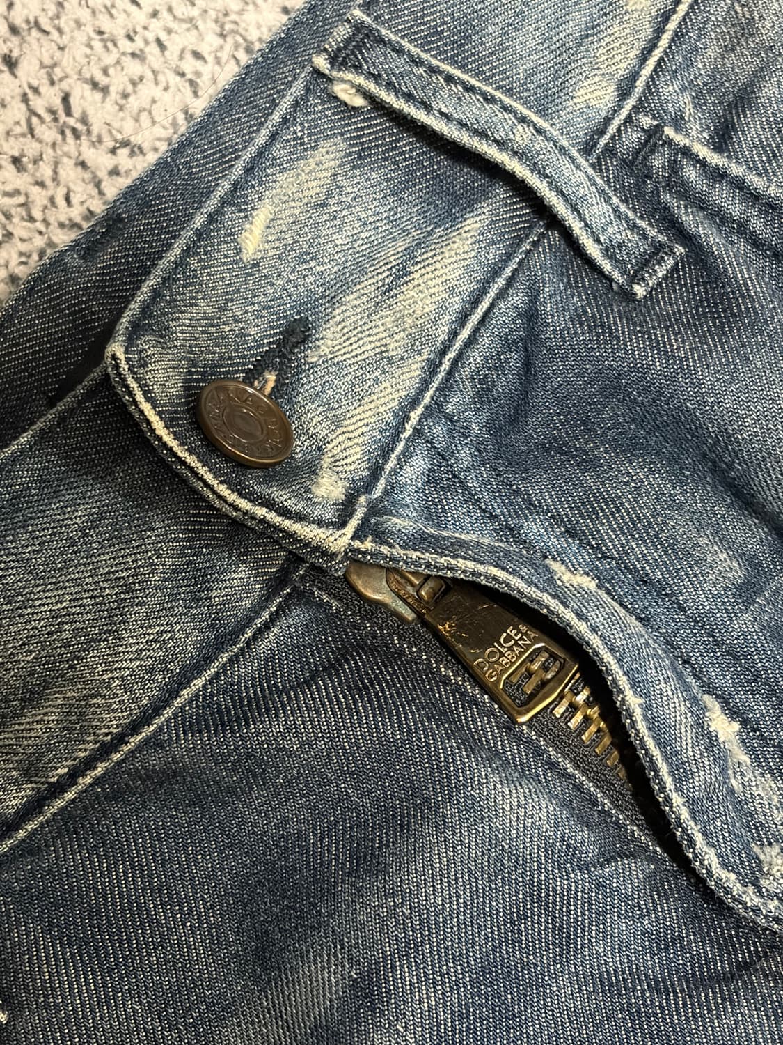 돌체앤가바나 디스트로이드 메탈 플레이트 데님 상품이미지6