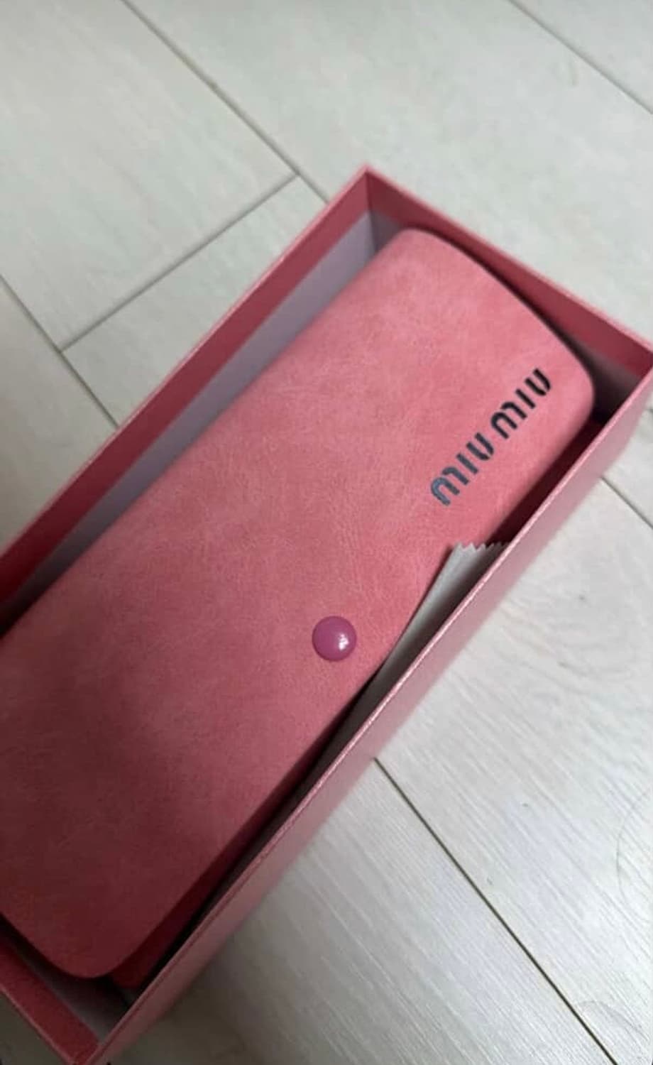 미우미우 선글라스 SMU04Z 상품이미지2