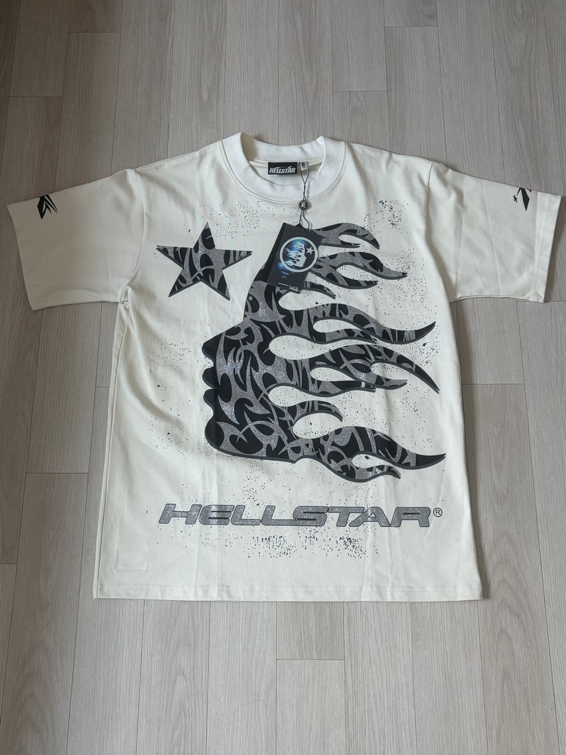 Hell star  새상품 헬스타 반팔티 L 상품이미지1