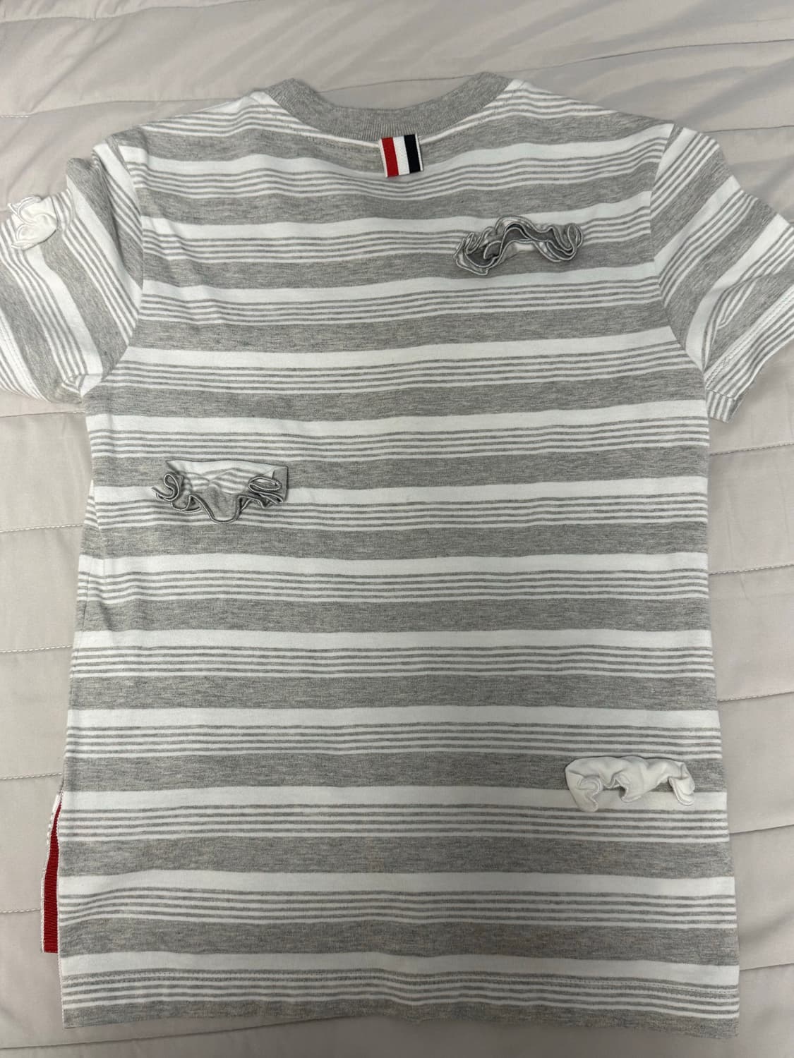 톰브라운 숏슬리브 와이어드 클라우드 애필리크 상품이미지2