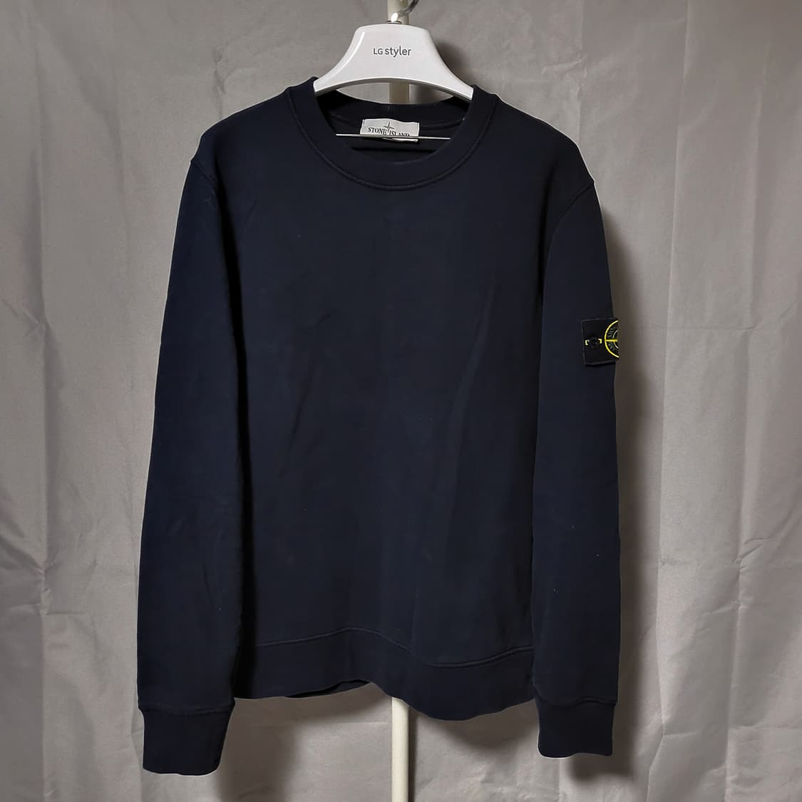 [백화점판/M size]21FW 스톤아일랜드 맨투맨 상품이미지1