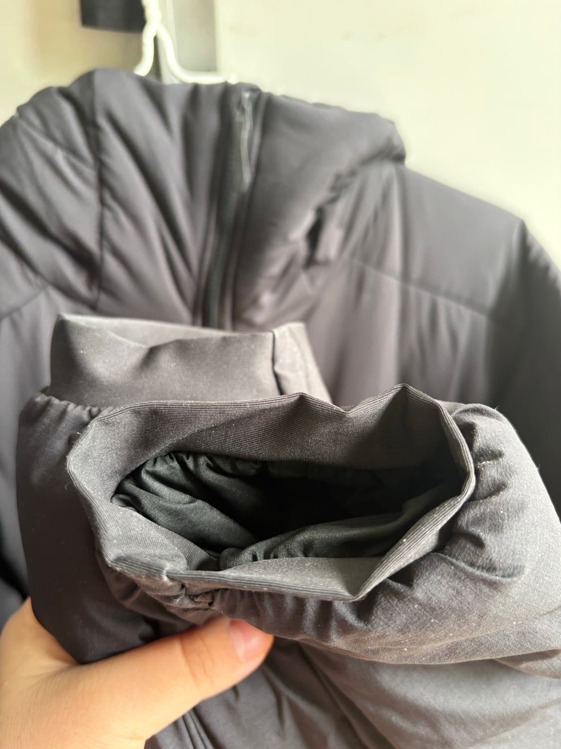 아크테릭스 아톰 AR 후디 블랙 상품이미지4