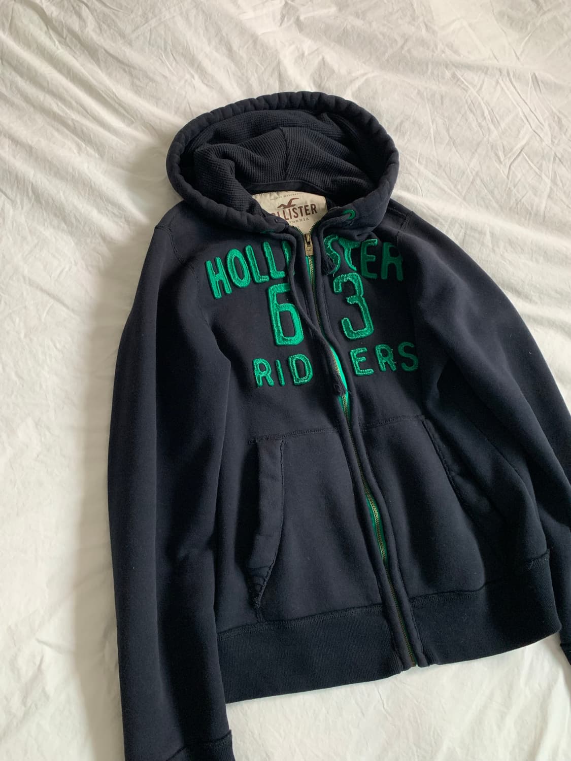 Hollister 딥네이비 후디 상품이미지2