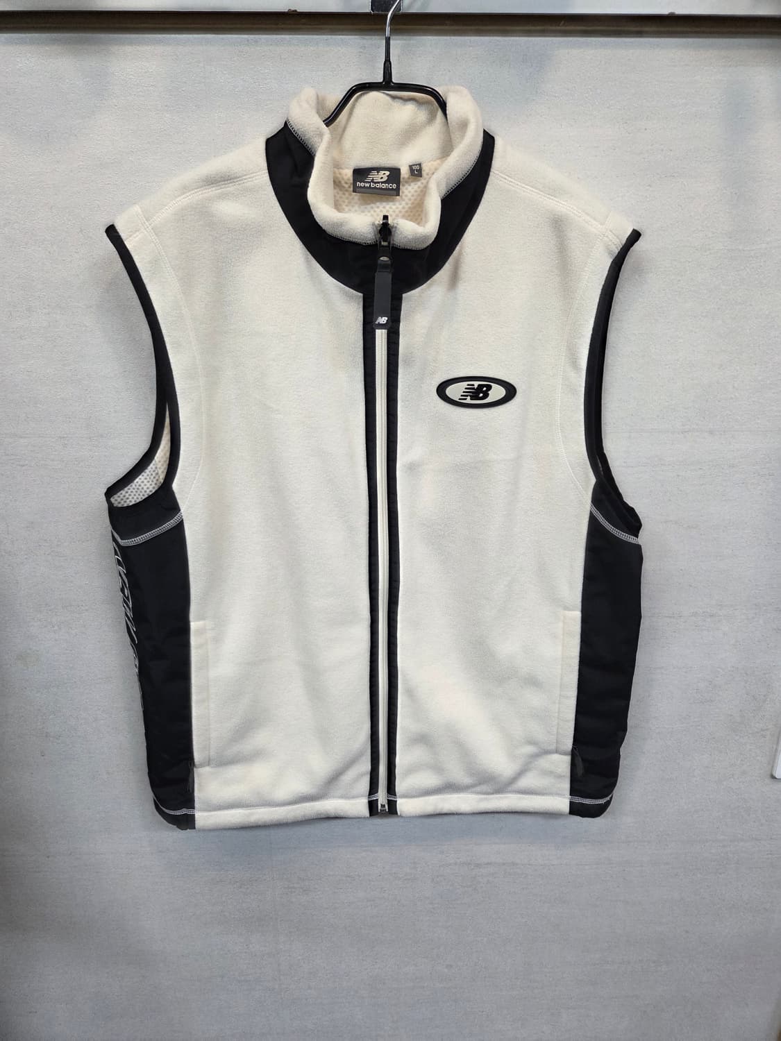 뉴발란스 유니클로 안감플리스 조끼 분리형 방수 자켓  L 상품이미지3