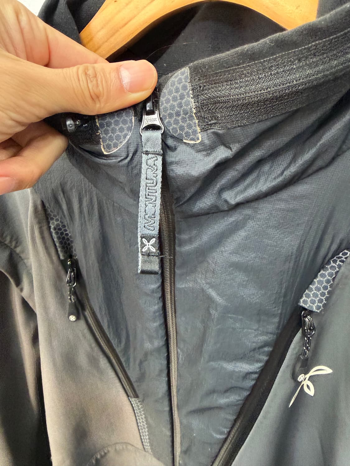 정품) 몬츄라 남성 매직 쉘 자켓 XL 상품이미지4