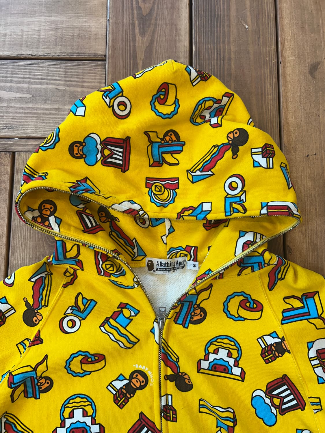 베이프 마일로 옐로우 후드집업 상품이미지9