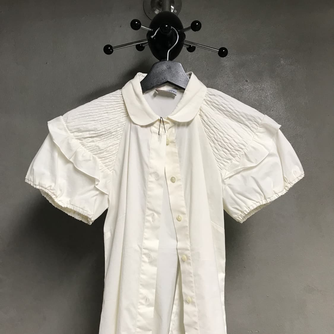 발렌티노 화이트 반팔 셔츠 88(W) 상품이미지2