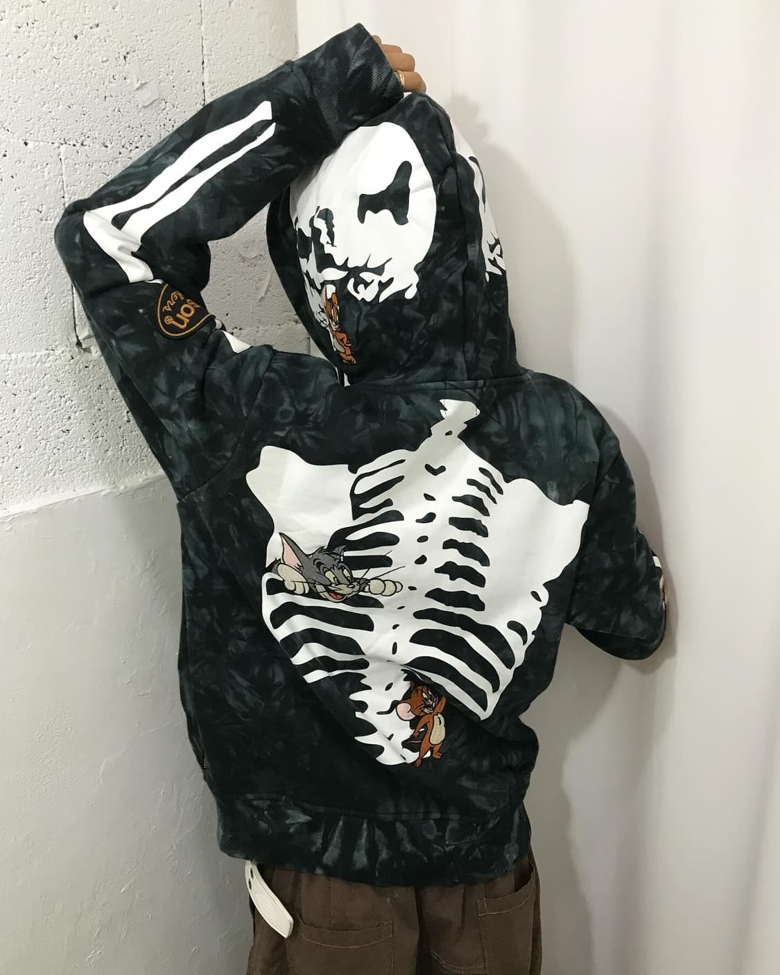 Vanson X Tom&Jerry Bone Hood Zip-Up 상품이미지2